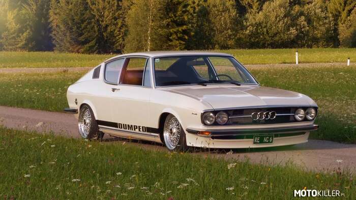 Audi 100 Coupe S –  