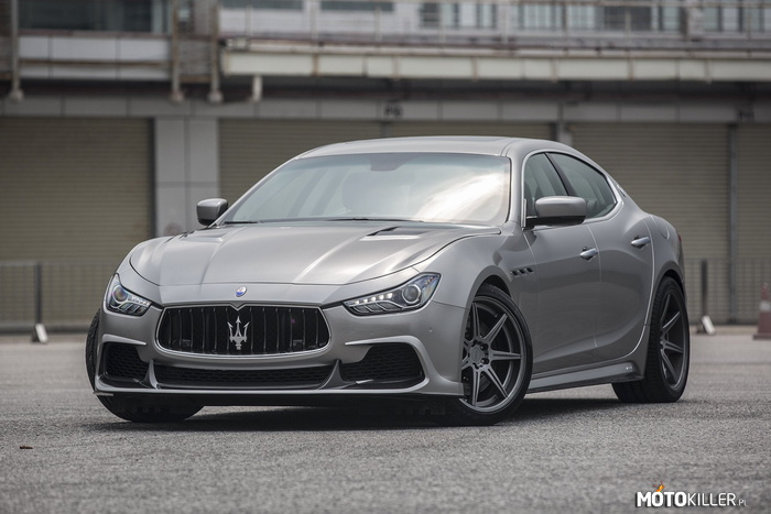 2014 Maserati Ghibli –  