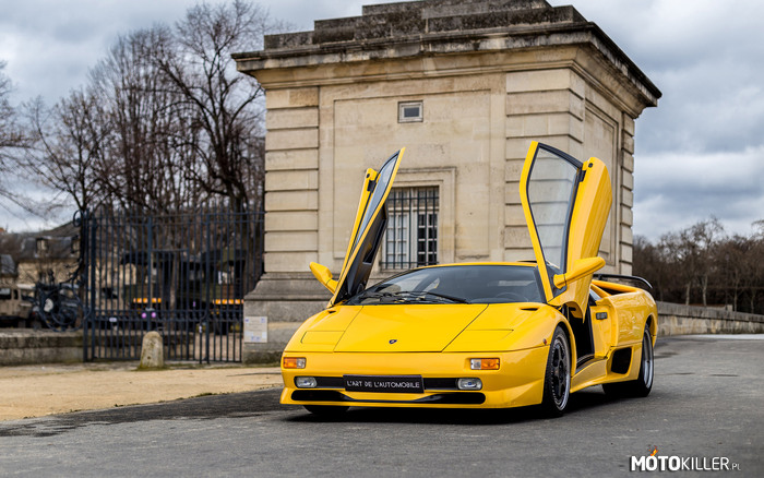 Lamborghini Diablo SV –  