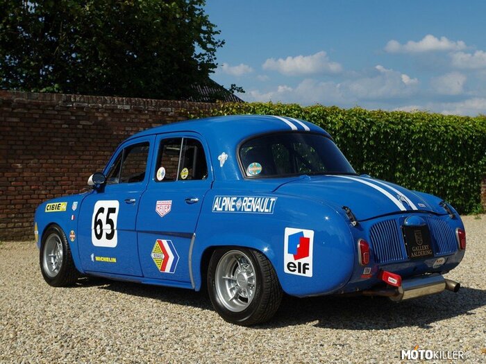 Renault Dauphine –  