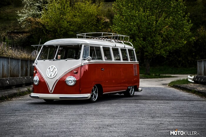 Volkswagen T1 –  