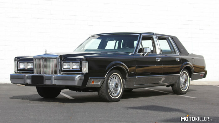 1985 Lincoln Town Car –  