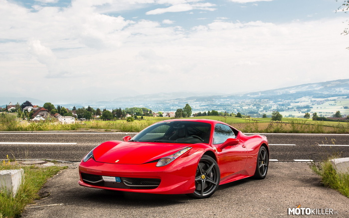 Ferrari 458 Italia –  
