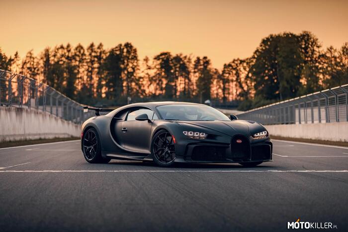 Bugatti Chiron Pur Sport –  