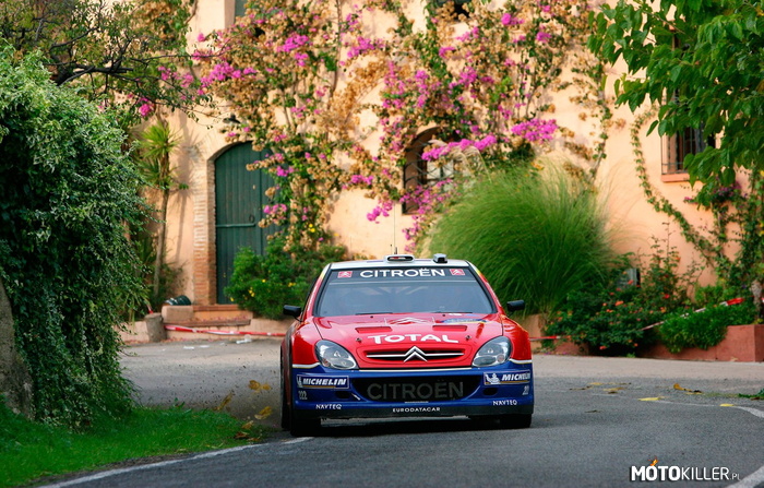 Citroen Xsara WRC – Samochód rajdowy klasy WRC, którego pierwsza wersja (jeszcze bez homologacji FIA) debiutowała na rajdowych trasach w 2000 roku podczas Rajdu Lyon-Charbonniere we Francji. Jest to jeden z najbardziej utytułowanych samochodów rajdowych na świecie. W 2000 roku została zaprezentowana Xsara T4 FRC (French Rally Car), która ze względu na zbudowanie tej wersji jeszcze na bazie auta przed faceliftingiem, wyglądem bardziej przypominała Xsarę Kit Car. Przez cały sezon 2000 auto było poddawane testom, startując w mistrzostwach Francji. Starty w Rajdowych Mistrzostwach Świata nie były możliwe, gdyż auto nie posiadało jeszcze homologacji FIA. Na początku 2001 roku zadebiutowała Xsara ze zmienionym nadwoziem już w oficjalnej specyfikacji WRC. Prace rozwojowe trwały, auto w latach 2001–2002 było postrzegane jako nadające się głównie na asfaltowe trasy. Citroen chciał udowodnić, że tak nie jest startując w sezonie 2002 w takich rajdach jak Safari, Szwecji, czy Finlandii. Od 2003 roku Xsara WRC startowała w pełnym cyklu Rajdowych Mistrzostw Świata. W 2006 roku Citroen World Rally Team zawiesił swoje starty, w związku prowadzonymi pracami rozwojowymi nad nowym autem WRC – Citroenem C4 WRC. Jednak Xsara WRC w dalszym ciągu, w nieco rozwiniętej wersji, startowała w cyklu Mistrzostw Świata w barwach drużyny Kronos Total Citroen. W latach 2001-2006 Citroen Xsara ukończył 32 rajdy na 1. miejscu. 