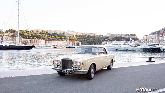 Rolls-Royce Corniche –  