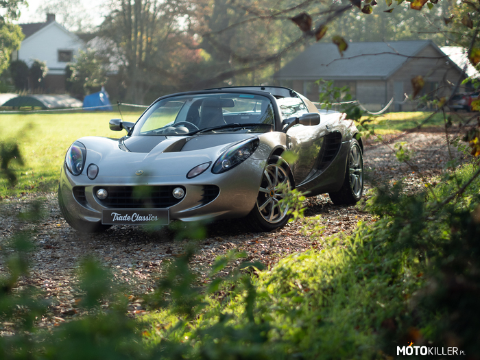 Lotus Elise 111S –  