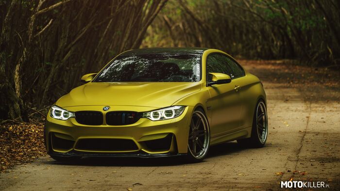 BMW M4 –  