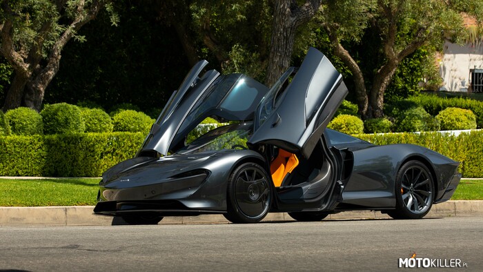 McLaren Speedtail –  