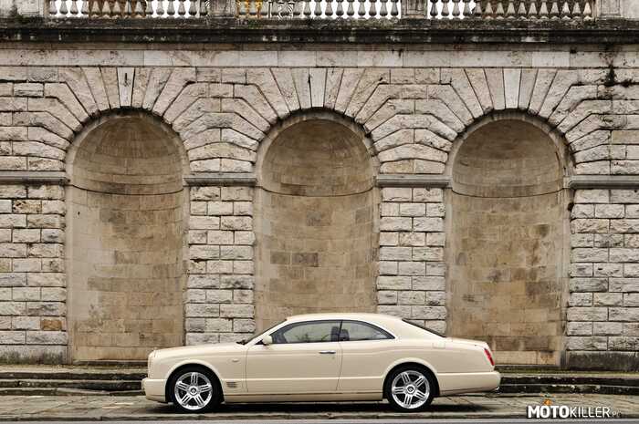 Bentley Brooklands –  