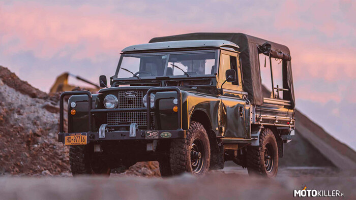 Land Rover Series II –  