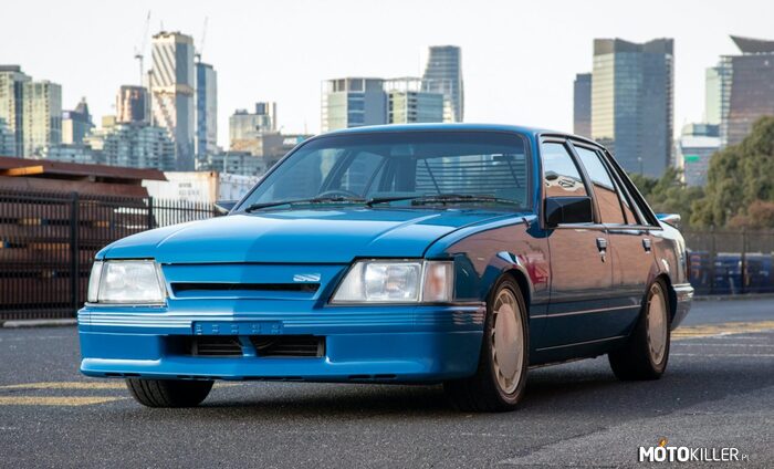 Holden VK Commodore SS Group A –  