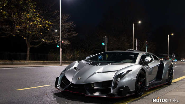 Lamborghini Veneno –  